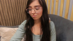 I hope you guys are enjoying your spring breaks if you re in college I m the type of girl to flash my boobs when I m out