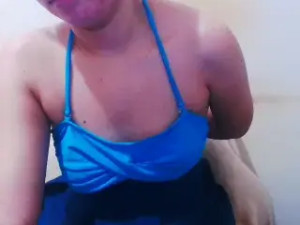 Damn I smell so good Im feeling really frisky tonight