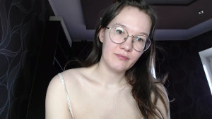 Hoje tirei um tempinho para dourar os pêlos do corpo e deixar daquele jeitinho gostoso que amo e vcs babam Porém