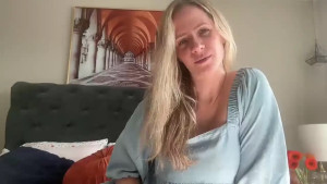 Look at my toys watch me play with my pussy with my new toys