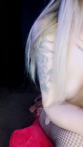 Lots of traveling this time of year A close friend of mine just got back to my area He is visiting friends amp family I