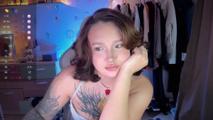 Good morning loves Watch me get ready for the day Shower and makeup 2909482