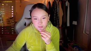 With MAMA a fine plate of for you Here to serve you now baby