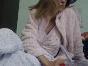 Don t forget guys if you want to make requests during the live you will need to tip and the more tips the dirtier we