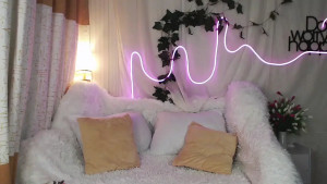 Trying to make the most of this grey light as depressing as it is it s good for photos I m kind of really enjoying