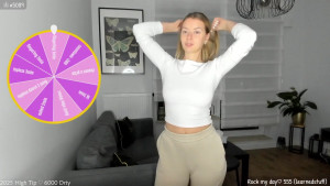 Have i mentioned these are all just the BEHIND THE SCENES PICS I HAVENT EVEN GOT CLOSE TO THE REAL SHIT HEHEHEHEHE