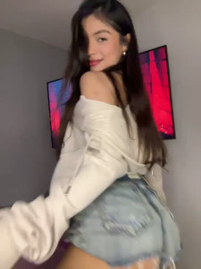 STOP SCROLLING FREE FREE This amazing liasteffy can transform into anything you desire Passionate liasteffy invites you