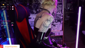 Hi daddy I just made a video and some photos just for you I woke up today super hot and wanting something fresh I hope