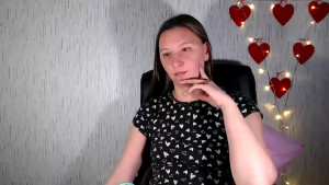 I m backkkk Did you miss me I m going to start going live soon What day and time would you like me to go live Comment