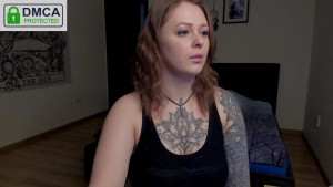 I just got out of the shower and I feel that I am in a very excited mood I want to take off this cute underwear and play